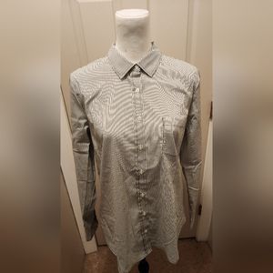 NWT Apt 9 Button Down Blouse Size Medium